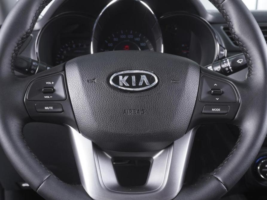 Kia Rio III Ростов-на-Дону  - изображение 12
