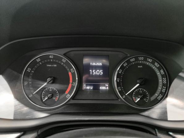 Skoda Octavia IV (A8) с пробегом 2021 года, цена 2 230 000 рублей, 114811 км, лифтбек, Автокод Объявления