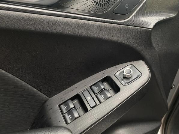 Haval Jolion I с пробегом 2023 года, цена 1 579 000 рублей, 152171 км, внедорожник, Автокод Объявления