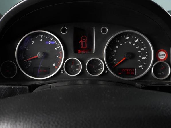 Volkswagen Touareg I с пробегом 2004 года, цена 869 000 рублей, 229457 км, внедорожник, Автокод Объявления