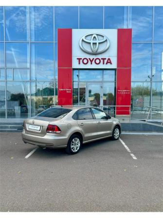 Volkswagen Polo V Рестайлинг с пробегом 2015 года, цена 910 000 рублей, 175654 км, седан, Автокод Объявления