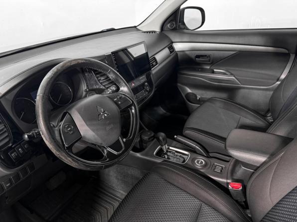 Mitsubishi Outlander III Рестайлинг 2 с пробегом 2016 года, цена 1 678 000 рублей, 134727 км, внедорожник, Автокод Объявления