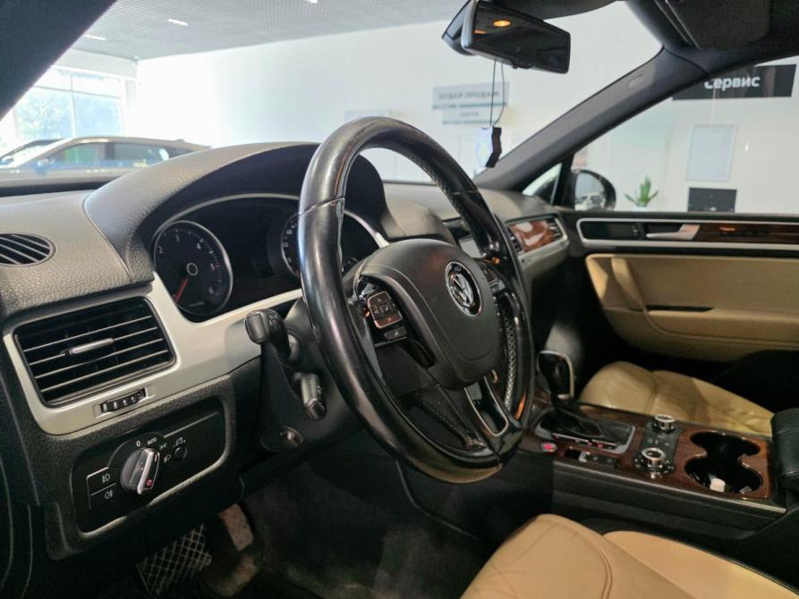 Volkswagen Touareg II Великий Новгород  - изображение 14
