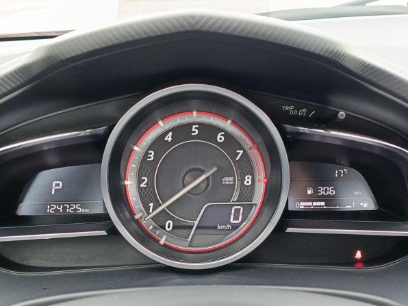 Mazda 3 III (BM) с пробегом 2013 года, цена 1 433 000 рублей, 124722 км, седан, Автокод Объявления