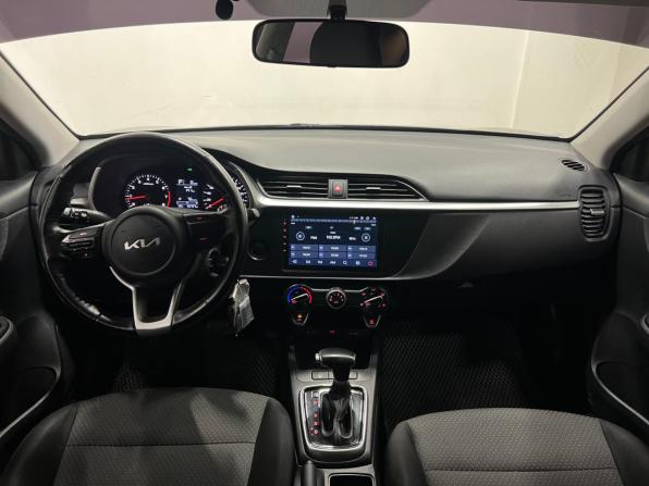 Kia Rio IV Рестайлинг с пробегом 2021 года, цена 1 680 000 рублей, 60000 км, седан, Автокод Объявления