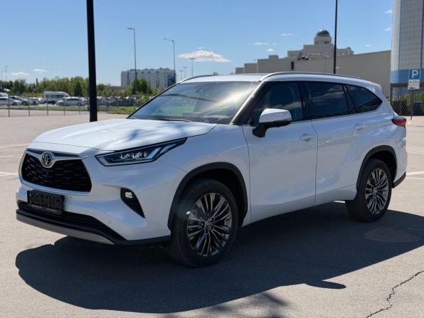 Toyota Highlander IV (XU70) с пробегом 2026 года, цена 5 550 000 рублей, 35 км, внедорожник, Автокод Объявления