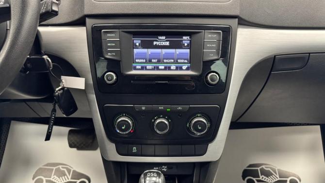 Skoda Yeti I Рестайлинг с пробегом 2015 года, цена 1 230 000 рублей, 98123 км, внедорожник, Автокод Объявления