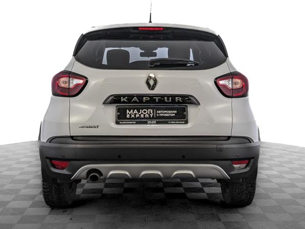 Renault Kaptur I с пробегом 2017 года, цена 1 315 000 рублей, 75207 км, внедорожник, Автокод Объявления
