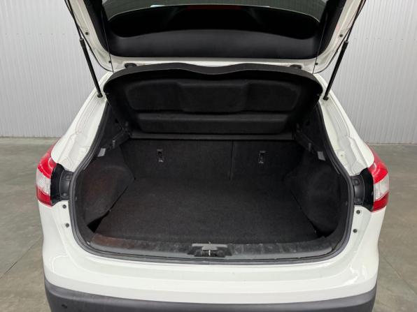 Nissan Qashqai II с пробегом 2014 года, цена 1 687 000 рублей, 137382 км, внедорожник, Автокод Объявления