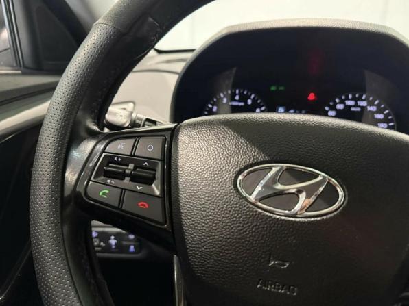 Hyundai Creta I с пробегом 2016 года, цена 1 720 000 рублей, 131275 км, внедорожник, Автокод Объявления