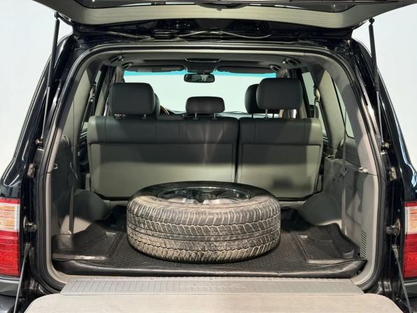 Lexus LX II Рестайлинг с пробегом 2004 года, цена 2 870 000 рублей, 311332 км, внедорожник, Автокод Объявления