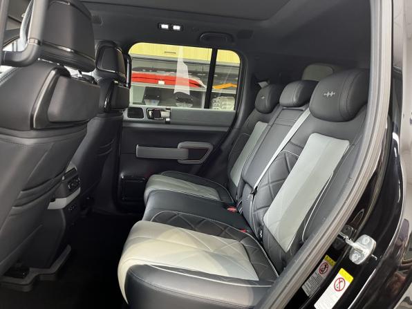 BYD FangChengBao Leopard 5 I с пробегом 2024 года, цена 5 190 000 рублей, 30000 км, внедорожник, Автокод Объявления