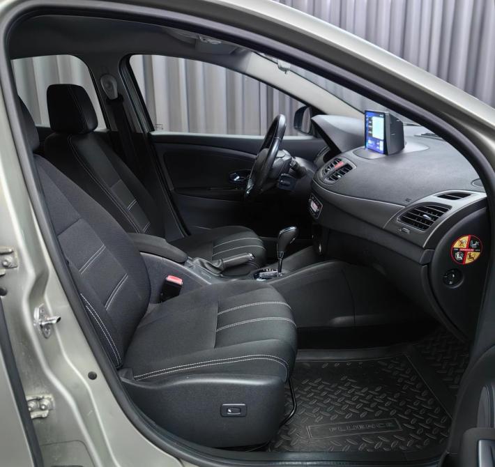 Renault Fluence I Рестайлинг Москва  - изображение 8