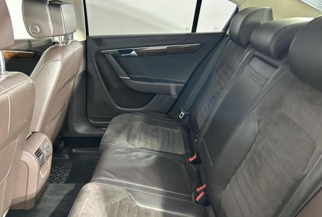 Volkswagen Passat B7 с пробегом 2013 года, цена 1 150 000 рублей, 281923 км, седан, Автокод Объявления