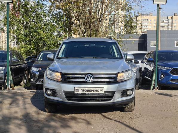 Volkswagen Tiguan I Рестайлинг с пробегом 2012 года, цена 729 000 рублей, 240000 км, внедорожник, Автокод Объявления