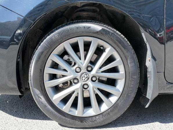 Toyota Camry VII (XV50) Рестайлинг с пробегом 2016 года, цена 1 629 000 рублей, 236332 км, седан, Автокод Объявления