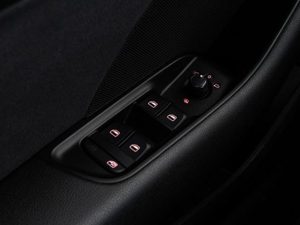 Audi A3 III (8V) с пробегом 2015 года, цена 1 399 000 рублей, 152468 км, седан, Автокод Объявления