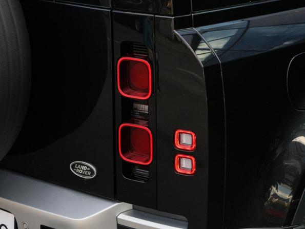 Land Rover Defender II с пробегом 2020 года, цена 4 990 000 рублей, 83111 км, внедорожник, Автокод Объявления