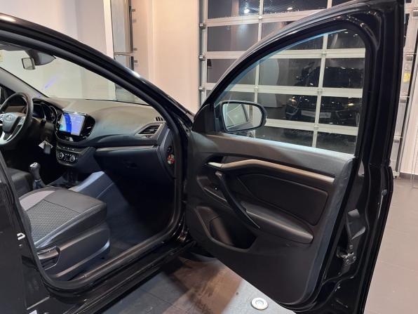 Lada (ВАЗ) Vesta I с пробегом 2019 года, цена 816 000 рублей, 279149 км, седан, Автокод Объявления