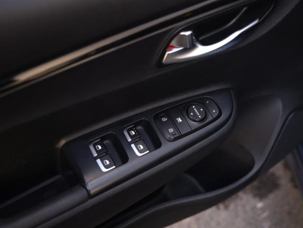 Kia Rio IV с пробегом 2020 года, цена 1 399 000 рублей, 121073 км, седан, Автокод Объявления