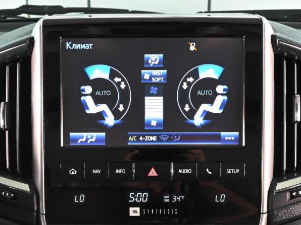 Toyota Land Cruiser 200 Series Рестайлинг 2 с пробегом 2016 года, цена 4 619 000 рублей, 392092 км, внедорожник, Автокод Объявления