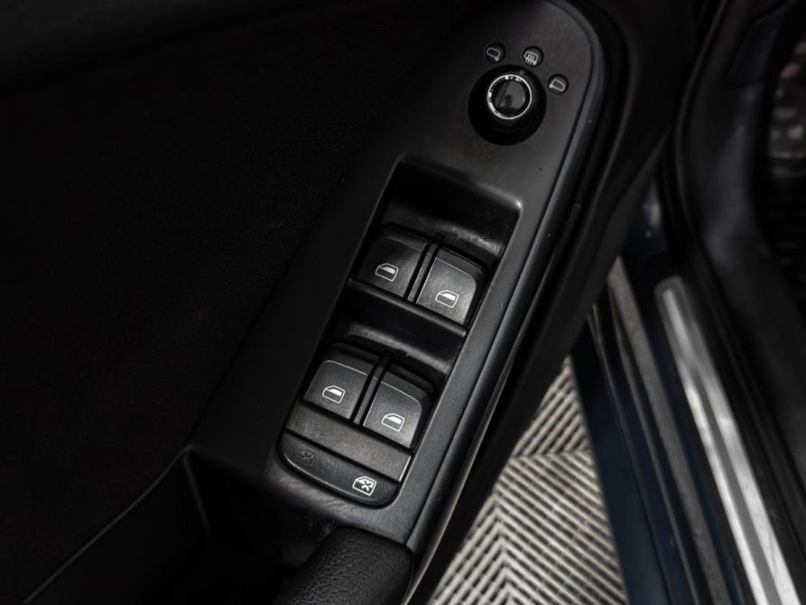 Audi A4 IV (B8) Санкт-Петербург  - изображение 10