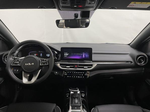 Kia K3 II (China Market) Рестайлинг с пробегом 2026 года, цена 2 599 000 рублей, 34 км, седан, Автокод Объявления