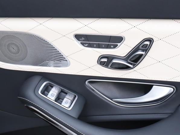 Mercedes-Benz Maybach S-Класс I (X222) Рестайлинг с пробегом 2018 года, цена 5 900 000 рублей, 98800 км, седан, Автокод Объявления