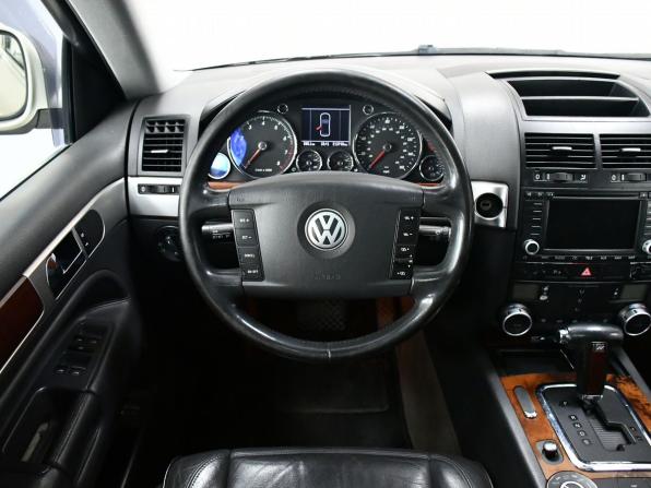 Volkswagen Touareg I с пробегом 2005 года, цена 880 000 рублей, 213748 км, внедорожник, Автокод Объявления