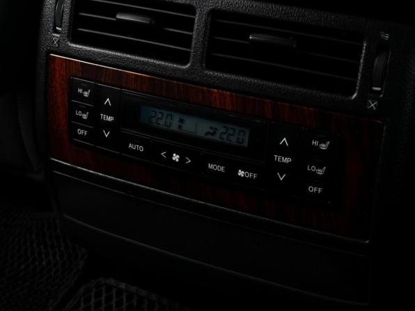 Toyota Land Cruiser 200 Series с пробегом 2007 года, цена 2 849 000 рублей, 374117 км, внедорожник, Автокод Объявления