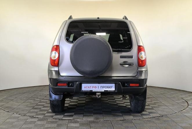 Chevrolet Niva I Рестайлинг с пробегом 2020 года, цена 800 000 рублей, 100238 км, внедорожник, Автокод Объявления
