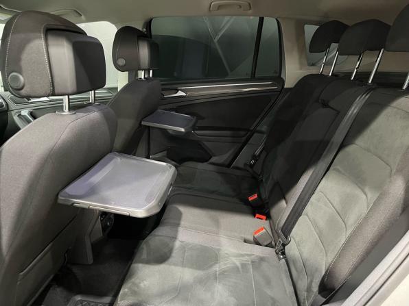 Volkswagen Tiguan II с пробегом 2017 года, цена 2 332 000 рублей, 134711 км, внедорожник, Автокод Объявления