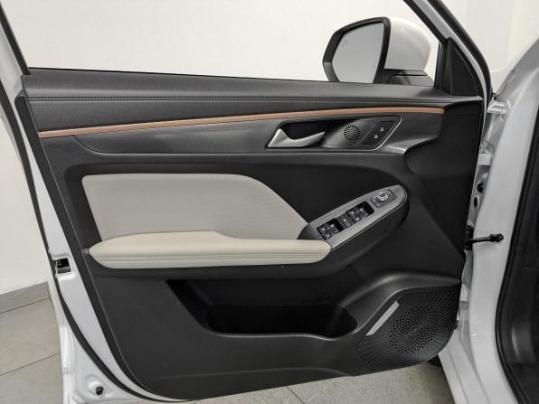 Haval Jolion I с пробегом 2024 года, цена 2 250 000 рублей, 1221 км, внедорожник, Автокод Объявления