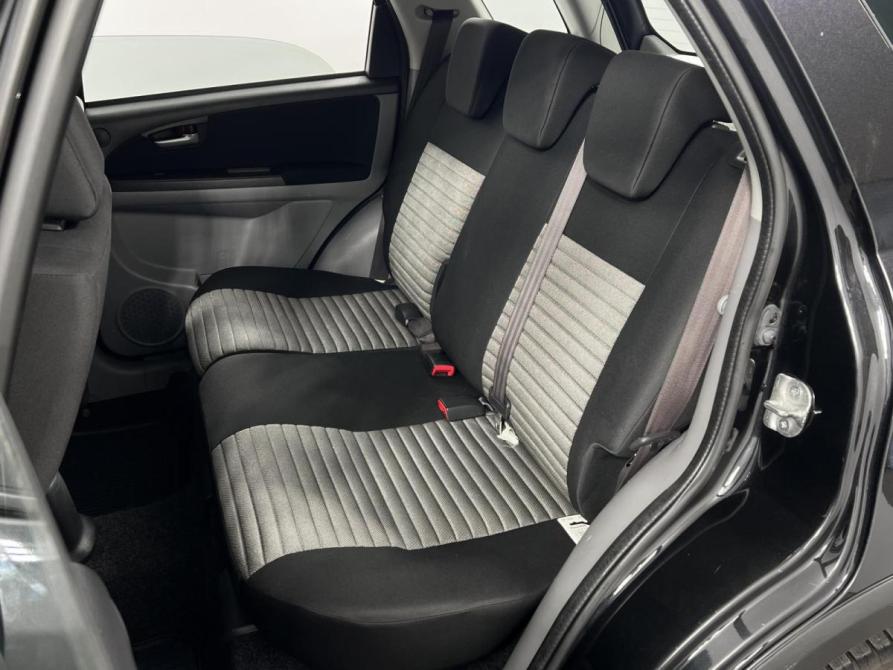 Suzuki SX4 I (Classic) Рестайлинг Казань  - изображение 9