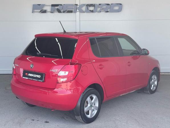 Skoda Fabia II Рестайлинг с пробегом 2013 года, цена 779 000 рублей, 68478 км, хэтчбек, Автокод Объявления