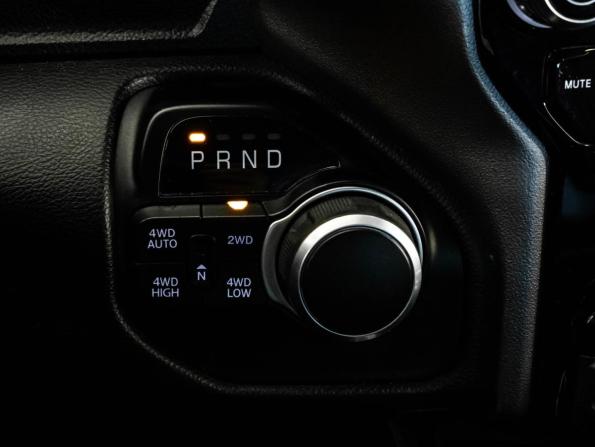 Ram 1500 V с пробегом 2021 года, цена 4 999 000 рублей, 98446 км, offers.body_type.unknown, Автокод Объявления