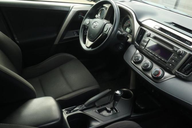 Toyota RAV4 IV (XA40) с пробегом 2015 года, цена 1 854 000 рублей, 215530 км, внедорожник, Автокод Объявления