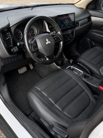 Mitsubishi Outlander III с пробегом 2013 года, цена 978 000 рублей, 252500 км, внедорожник, Автокод Объявления