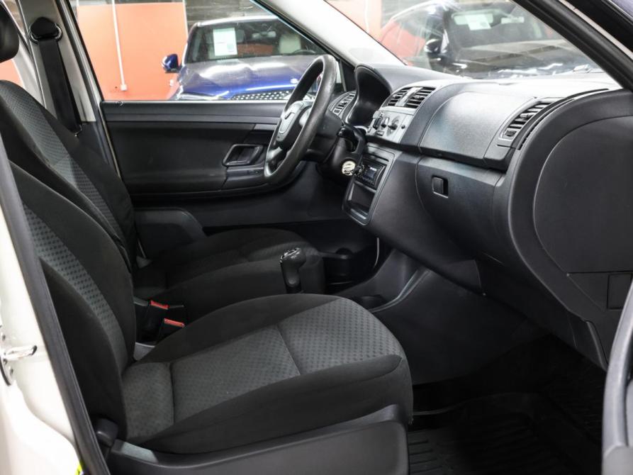 Skoda Fabia II Рестайлинг Москва  - изображение 12