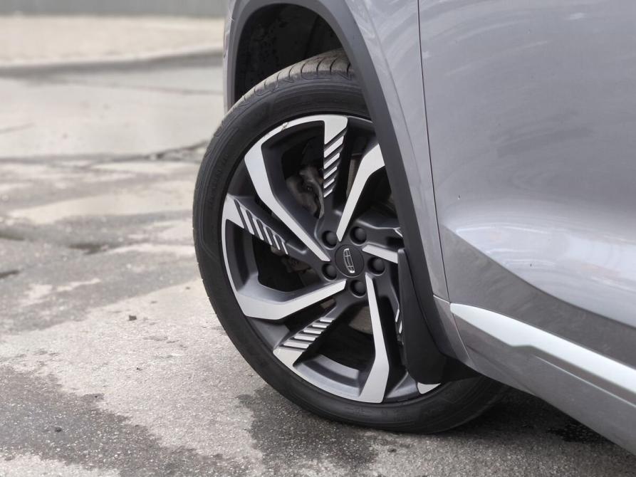 Geely Monjaro I Санкт-Петербург  - изображение 10