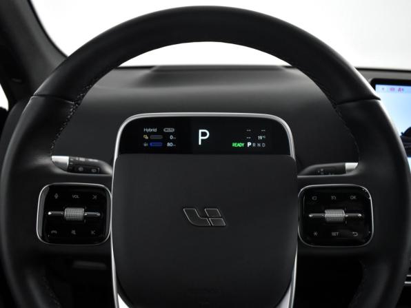 Li Auto (Lixiang) L7 I с пробегом 2023 года, цена 5 850 000 рублей, 18980 км, внедорожник, Автокод Объявления