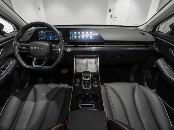 Omoda C5 I с пробегом 2023 года, цена 1 880 000 рублей, 54302 км, внедорожник, Автокод Объявления