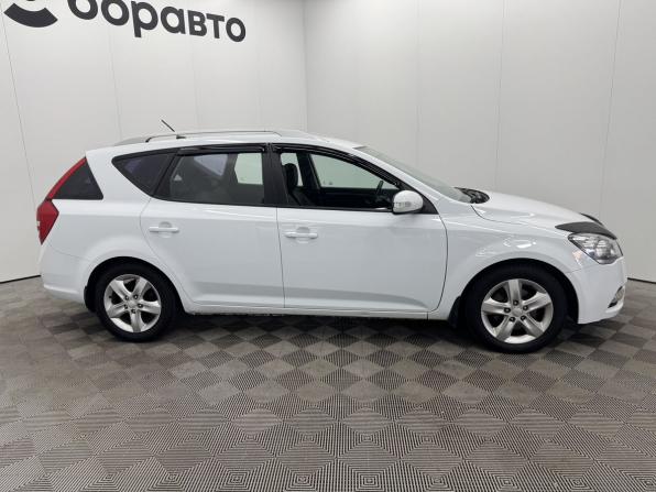 Kia Ceed I Рестайлинг с пробегом 2011 года, цена 970 000 рублей, 123532 км, универсал, Автокод Объявления