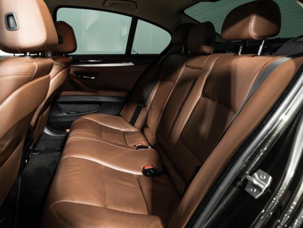 BMW 5 серии VI (F10/F11/F07) Рестайлинг с пробегом 2013 года, цена 1 989 700 рублей, 150933 км, седан, Автокод Объявления