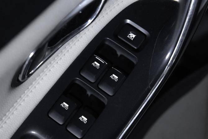 Kia Ceed II с пробегом 2013 года, цена 1 050 000 рублей, 184625 км, хэтчбек, Автокод Объявления