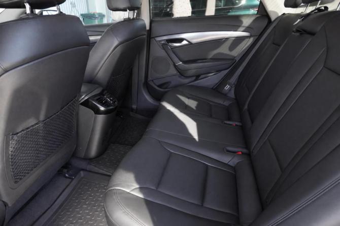 Hyundai i40 I Рестайлинг с пробегом 2015 года, цена 1 279 000 рублей, 209870 км, седан, Автокод Объявления