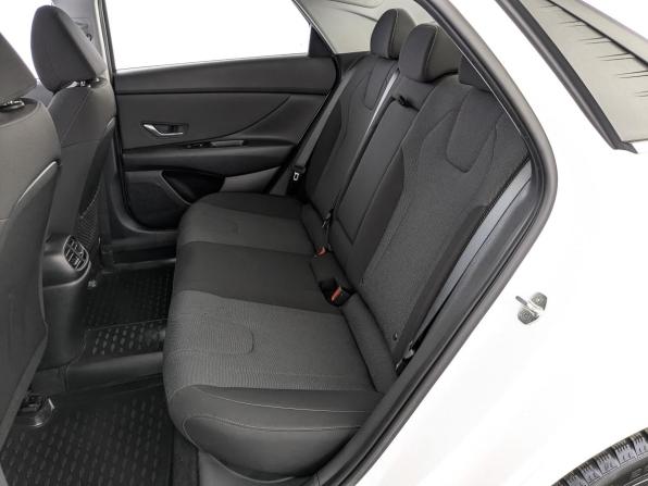 Hyundai Elantra VII (CN7) с пробегом 2021 года, цена 1 815 000 рублей, 117198 км, седан, Автокод Объявления