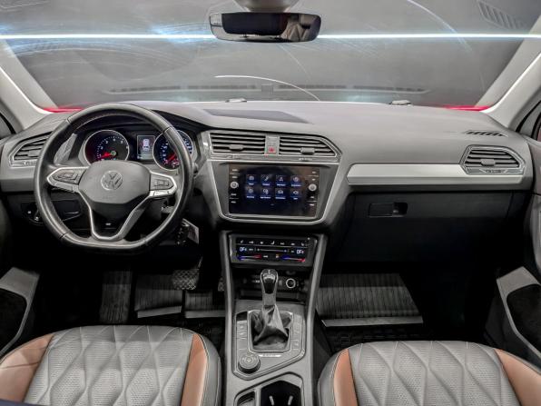 Volkswagen Tiguan II Рестайлинг с пробегом 2021 года, цена 2 950 000 рублей, 87181 км, внедорожник, Автокод Объявления