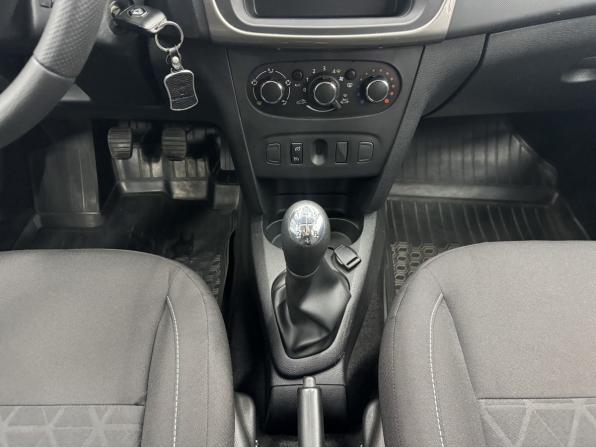 Renault Sandero II с пробегом 2018 года, цена 1 130 000 рублей, 69338 км, хэтчбек, Автокод Объявления