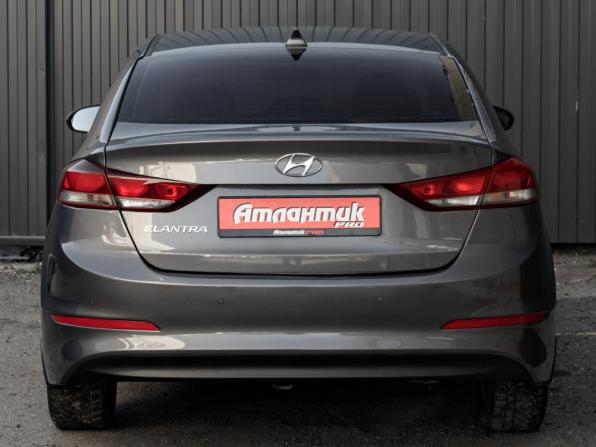 Hyundai Elantra VI (AD) с пробегом 2017 года, цена 1 600 000 рублей, 103576 км, седан, Автокод Объявления